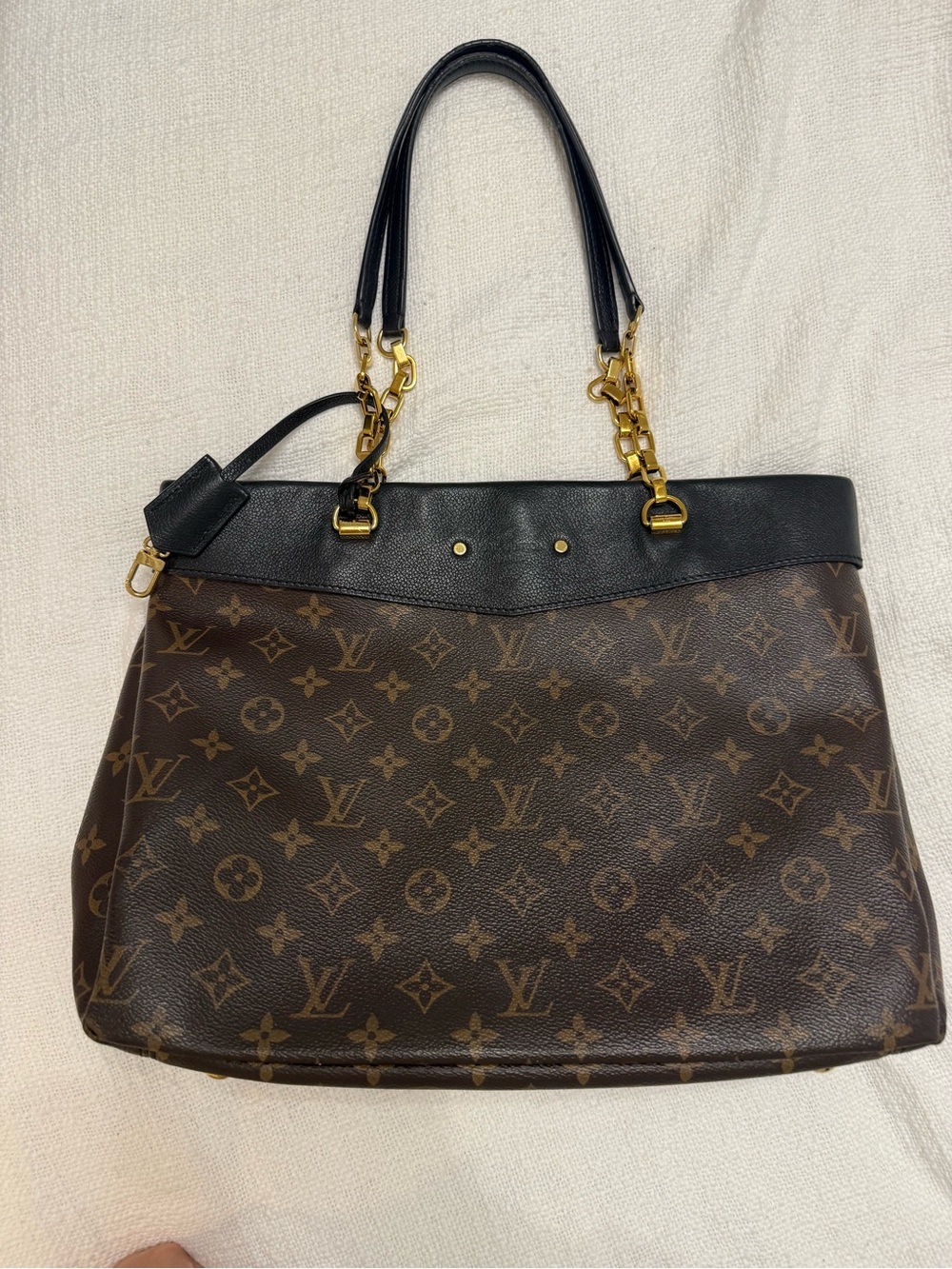 Louis Vuitton Pallas Shopper Tote